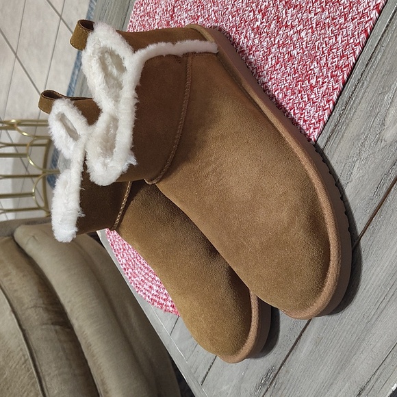 New UGG Koolaburra Short Boot In Chestnut Size Woman's 11 - Picture 4 of 12